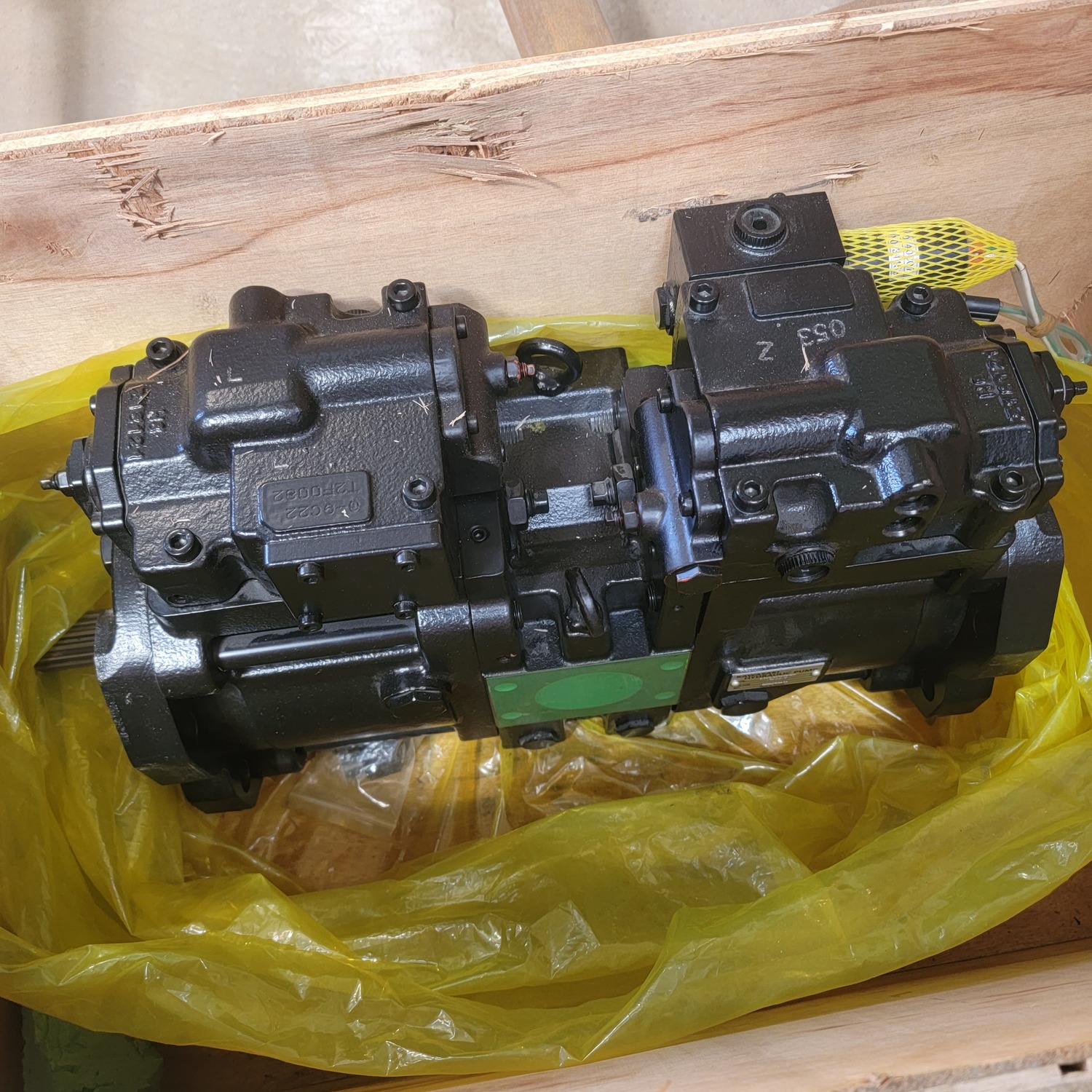 Гидравлический насос Kawasaki  K3V63DTP