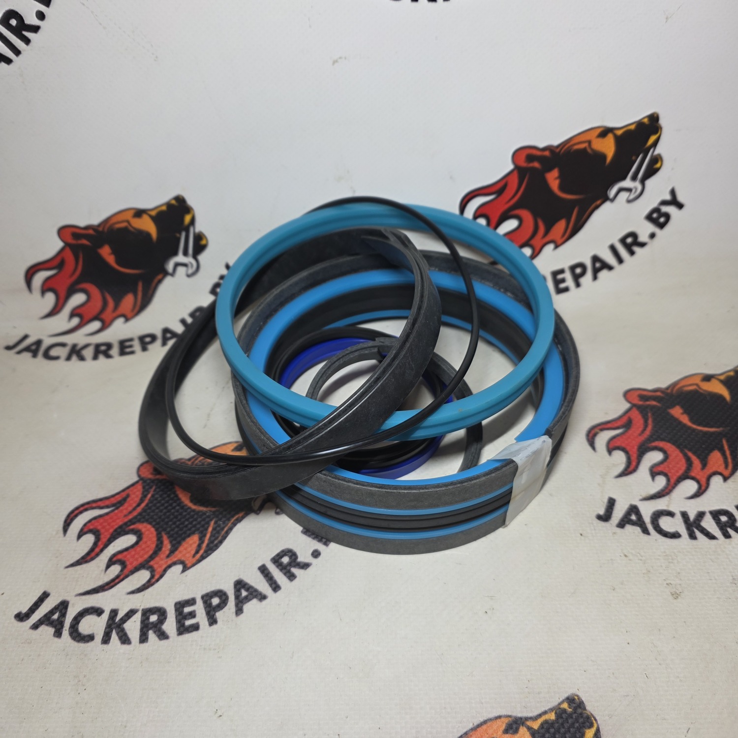 Ремкомплект гидроцилиндра  Manitou 746081