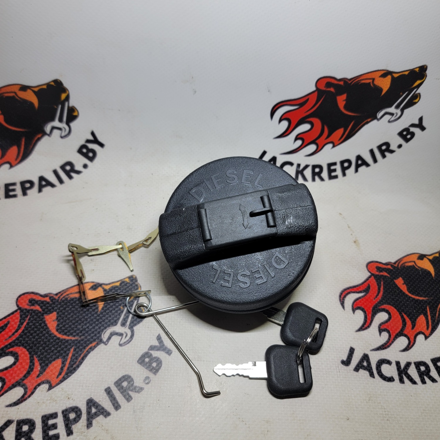 Крышка топливного бака JCB 331/11403 Крышка топливного бака JCB 331/11403