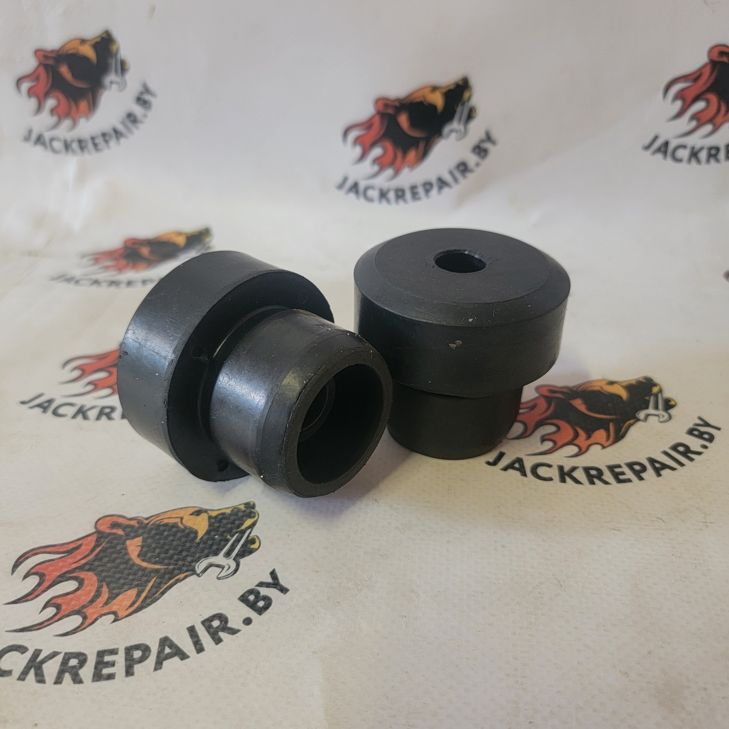 Подушка двигателя JCB 123/03138 Подушка двигателя JCB 123/03138