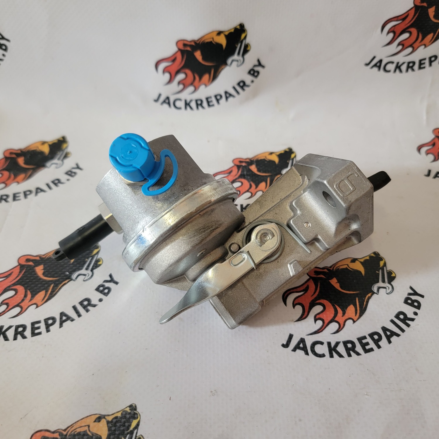 Насос подкачки топлива John Deere DZ110617 Насос подкачки топлива John Deere DZ110617