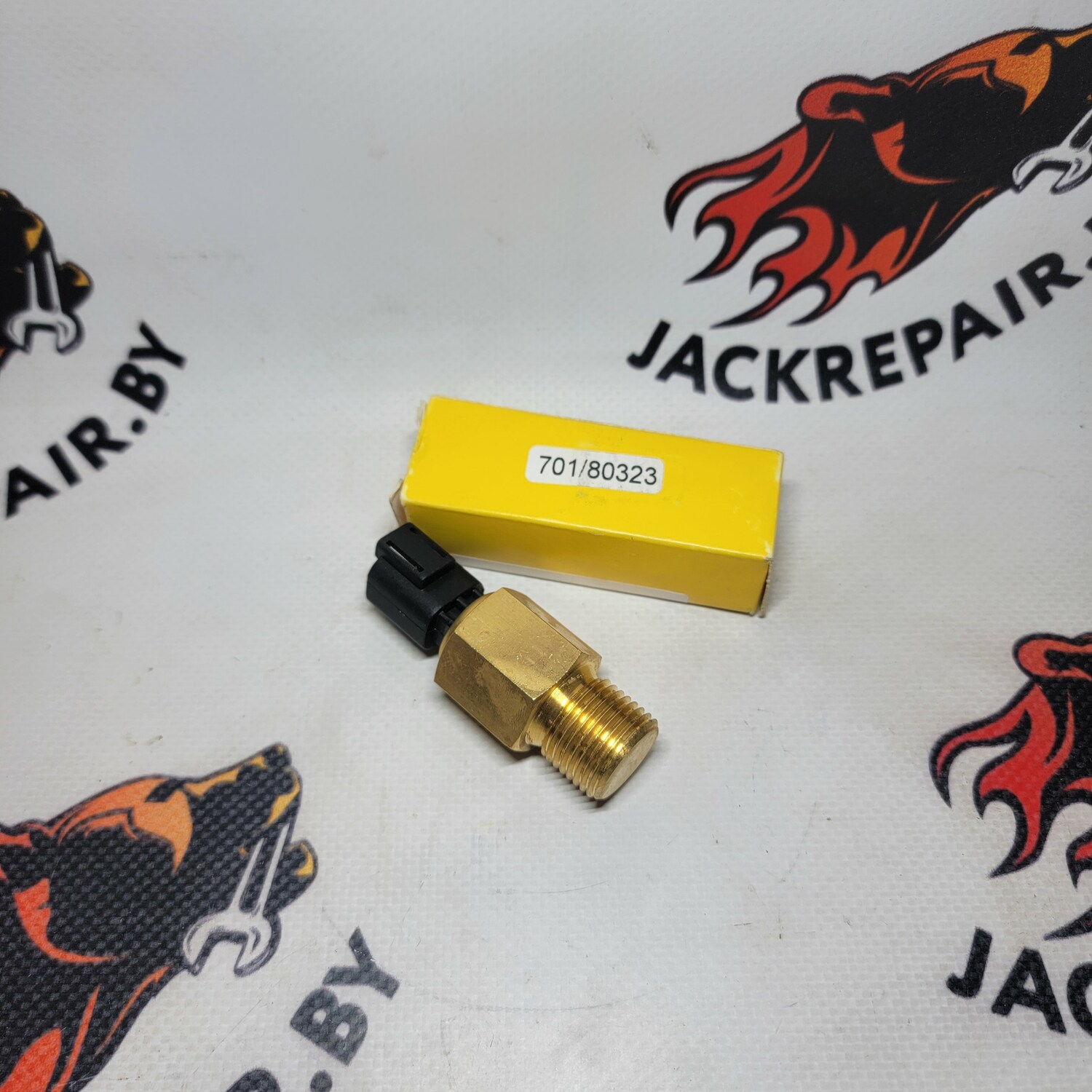 Датчик температуры JCB 701/80323 Датчик температуры JCB 701/80323