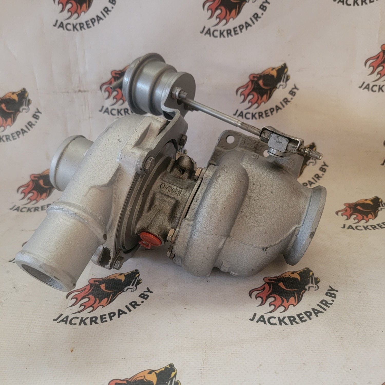 Турбина Borg Warner 53039880256 Турбина Borg Warner 53039880256