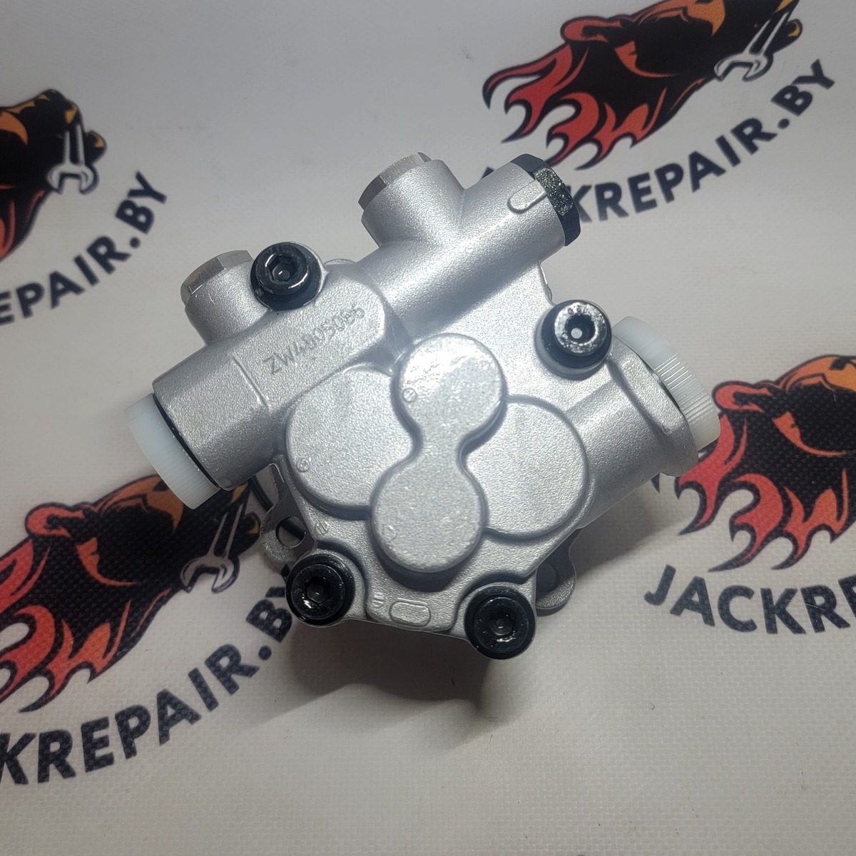 Пилотный естерённый насос kawasaki 10CC (наружный слив, крепление на 4 болта)